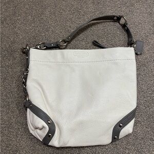 COACH Carly White Pebbled Leather Hobo Shoulder Bag Purse Y2K F15251